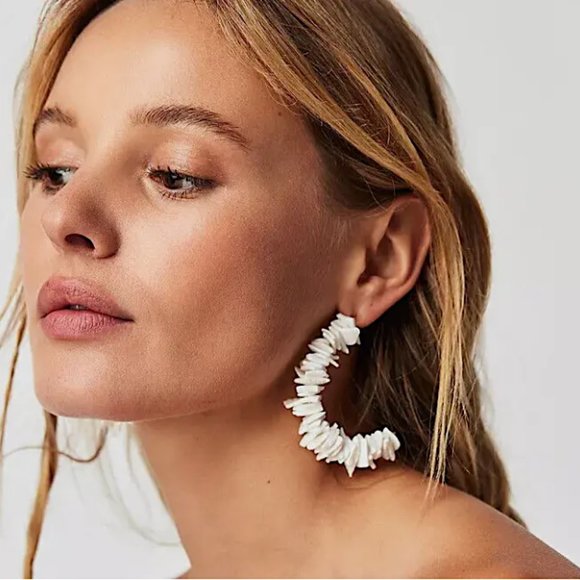 Anthropologie Jewelry - NEW~ Anthropologie Casa Clara "Naya" White Puka Shell Hoop Earrings